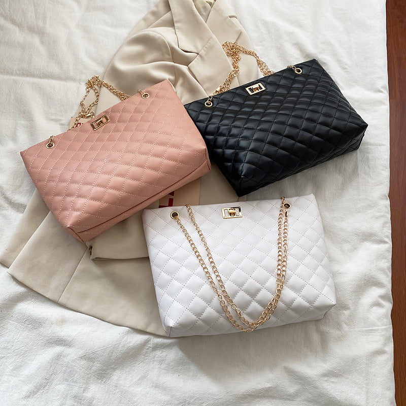 Women's Lingge Shoulder Bag Small Chains Handbags