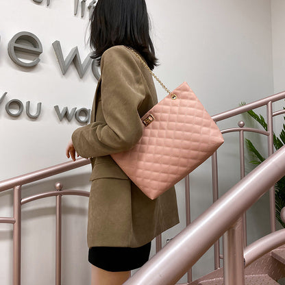 Women's Lingge Shoulder Bag Small Chains Handbags