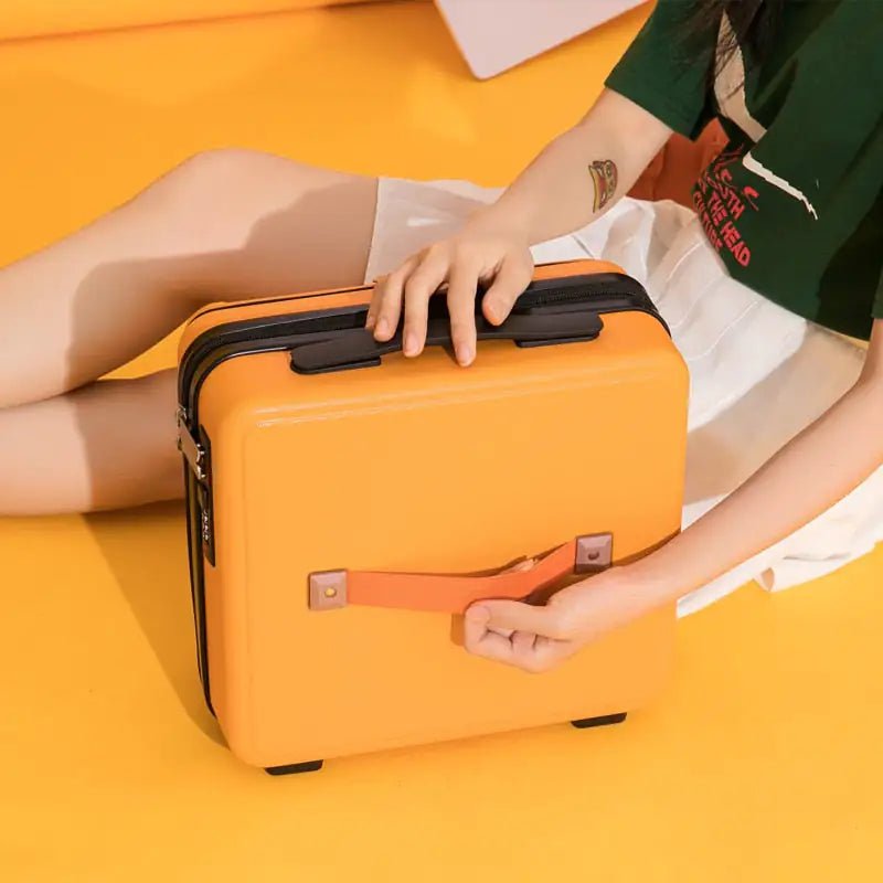 Small Travel Case - SavageBiz
