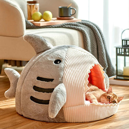 The Shark Pet Bed - SavageBiz